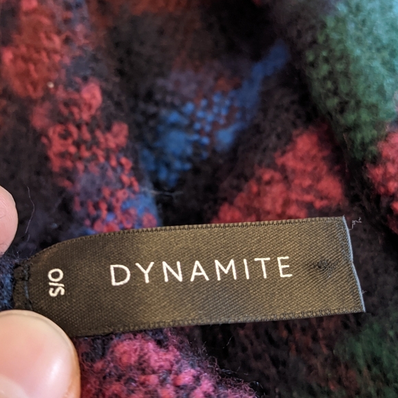 Dynamite Plaid Blanket Scarf - Picture 3 of 5